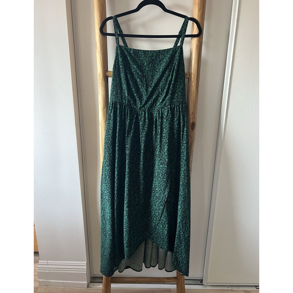 Torrid Womens Green/Black Animal Print V-Neck Strappy Smocked Midi Dress PLUS 0